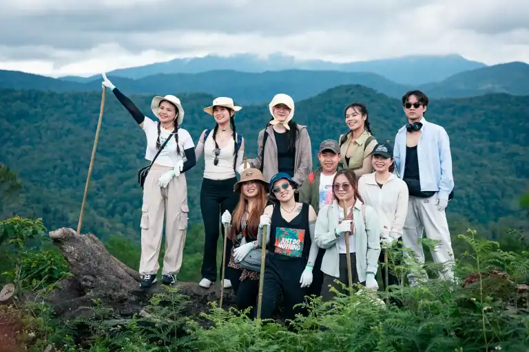 DU LỊCH MĂNG ĐEN – TRẢI NGHIỆM BÌNH YÊN GIỮA CAO NGUYÊN ĐẠI NGÀN 2 du lịch măng đen trekking