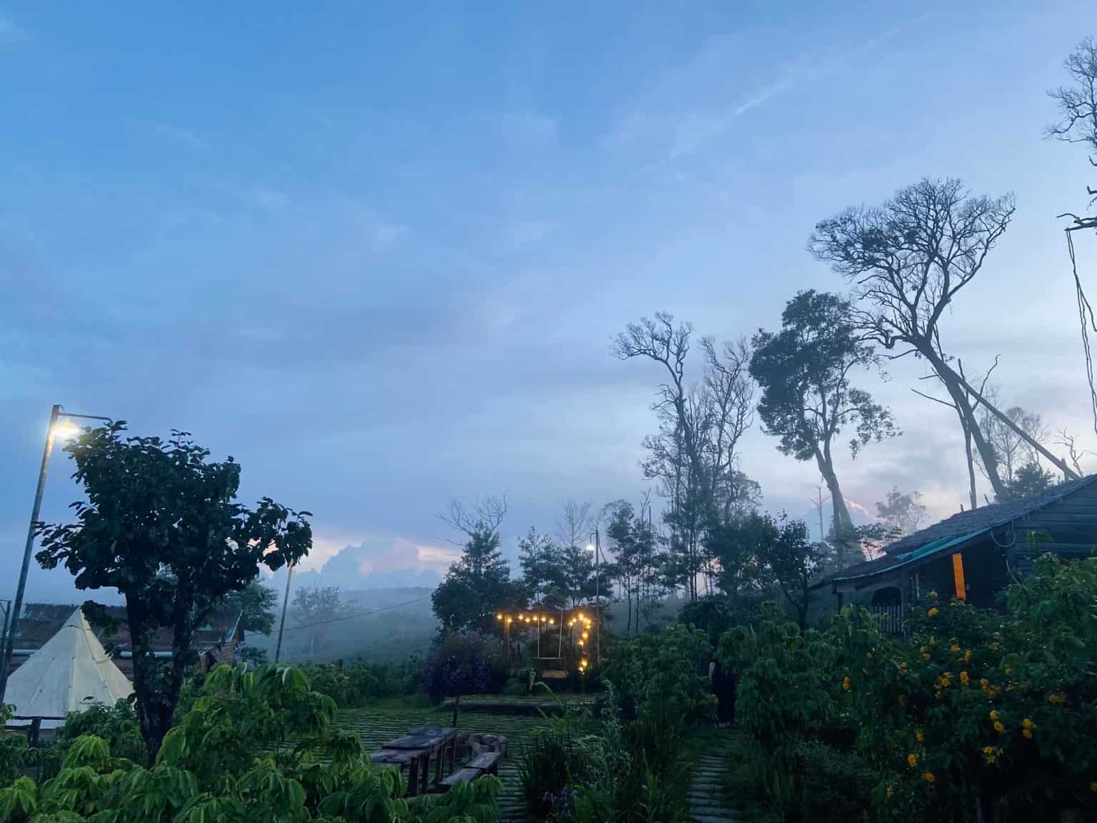 Lưu Trú 5 Farmstay Măng Đen