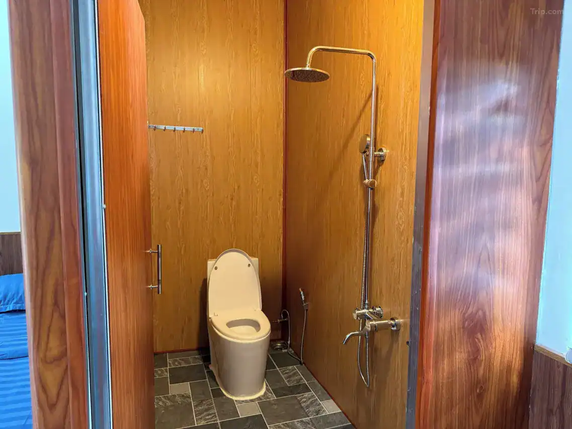 homestay Mang Den nhà vệ sinh sạch sẽ