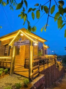 Thông House Homestay Măng Đen