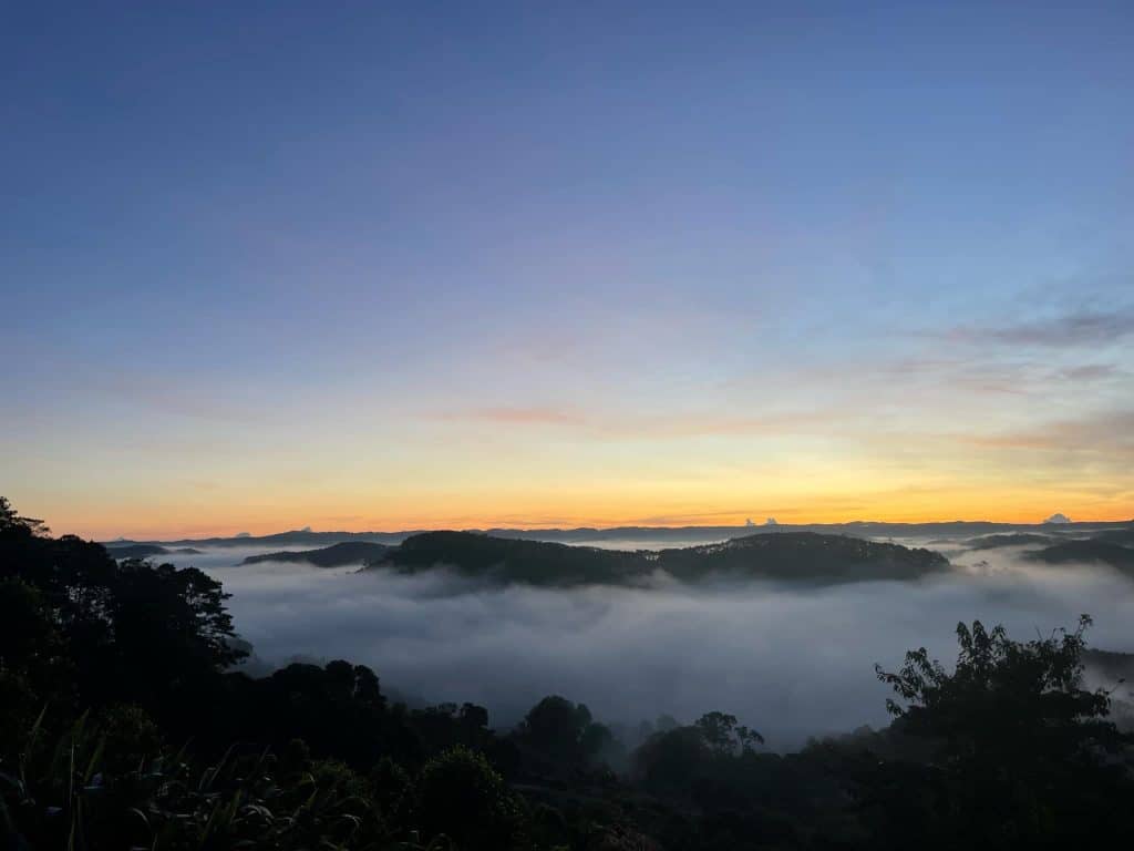 homestay săn mây Măng Đen yên tĩnh