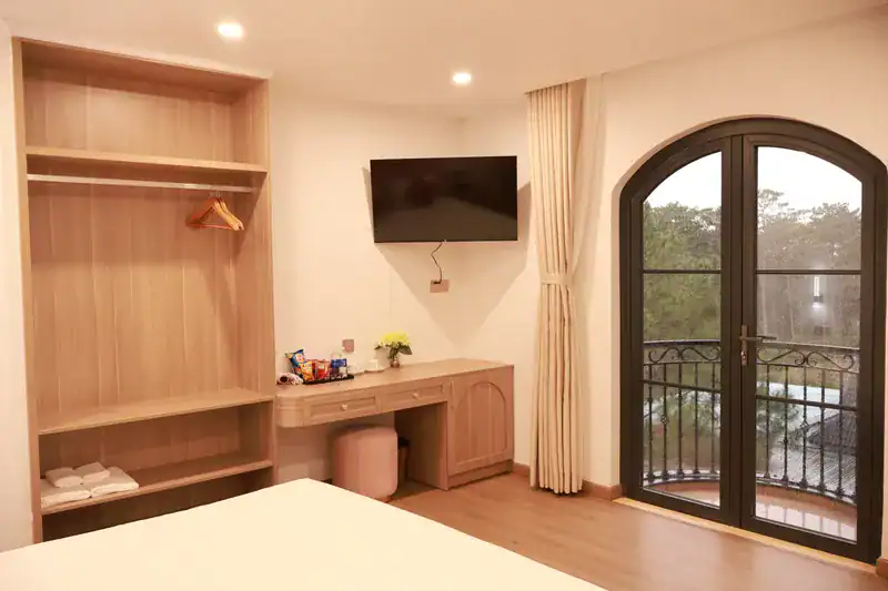 hotel mang den view cửa sổ đẹp