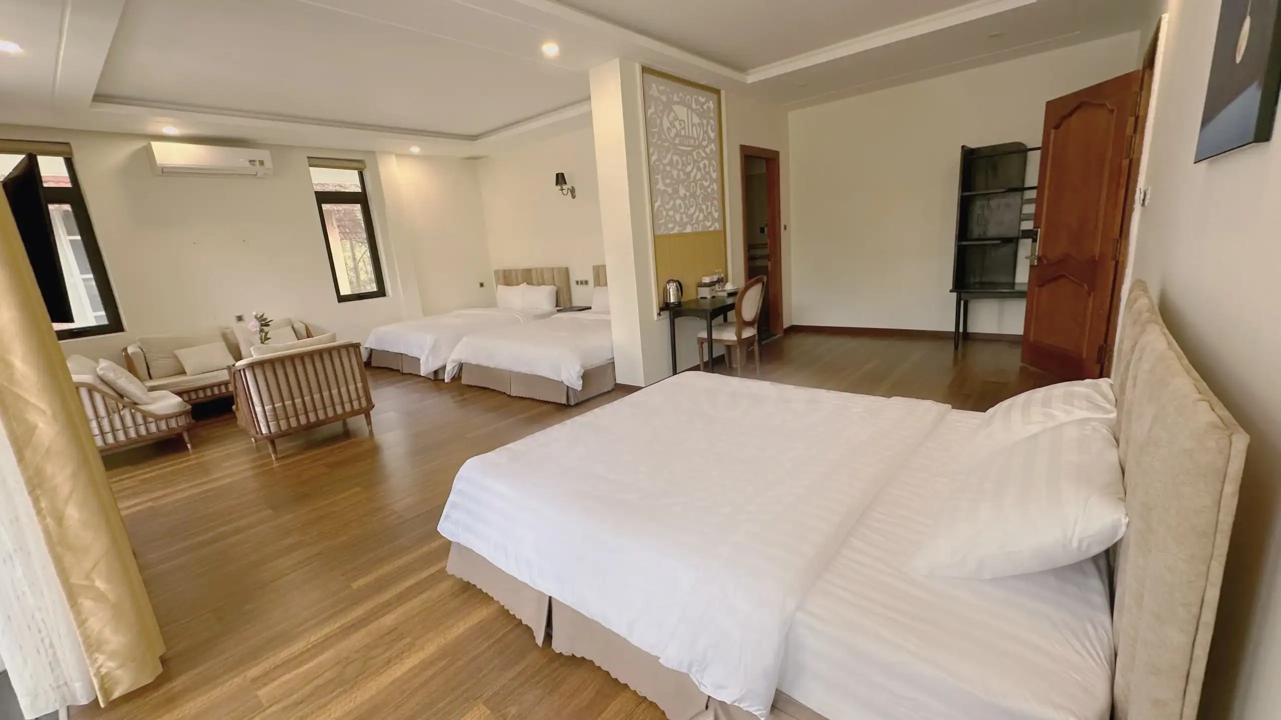 giường đơn lịch sự