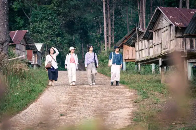 TRẠM SẠC XE ĐIỆN MĂNG ĐEN: CẬP NHẬT 3 ĐIỂM SẠC 24/7 CHÍNH THỨC 4 Trekking Kon Tu Ma ở khu vực xa trung tâm Măng Đen