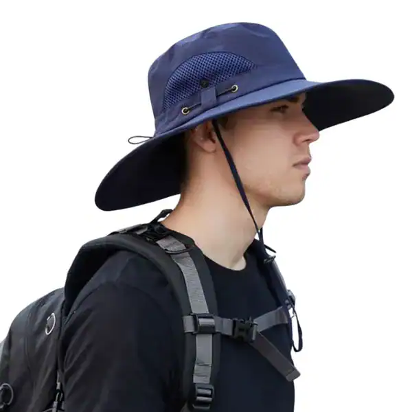 VẬT DỤNG CẦN THIẾT KHI ĐI TREKKING MĂNG ĐEN CHO NGƯỜI MỚI (2KM – 5KM – 10KM) 11 Quần áo đúng chất liệu giúp bạn thoải mái hơn nhiều so với mặc theo thói quen đi chơi thông thường.