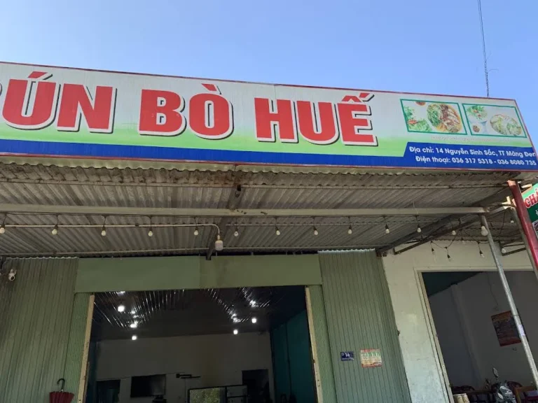 bún bò huế Măng Đen đặc sắc với topping hấp dẫn, quán ăn sáng đến chậm là hết